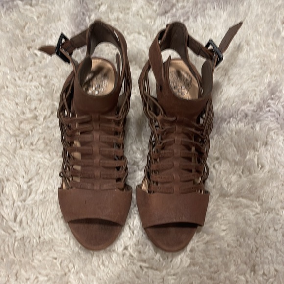 Vince camuto strap heel leather - Picture 2 of 3